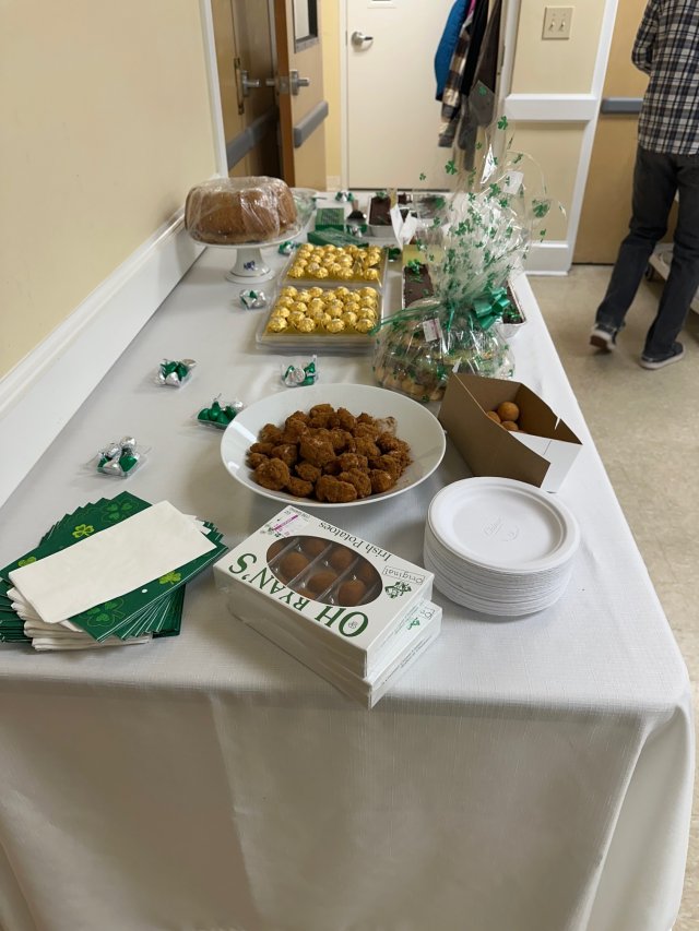 image-1009514-7b-Irish_Night_4-9bf31.w640.jpg